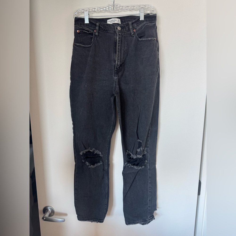 Abercrombie - Curve Love Ultra High Rise Ankle Straight Jean